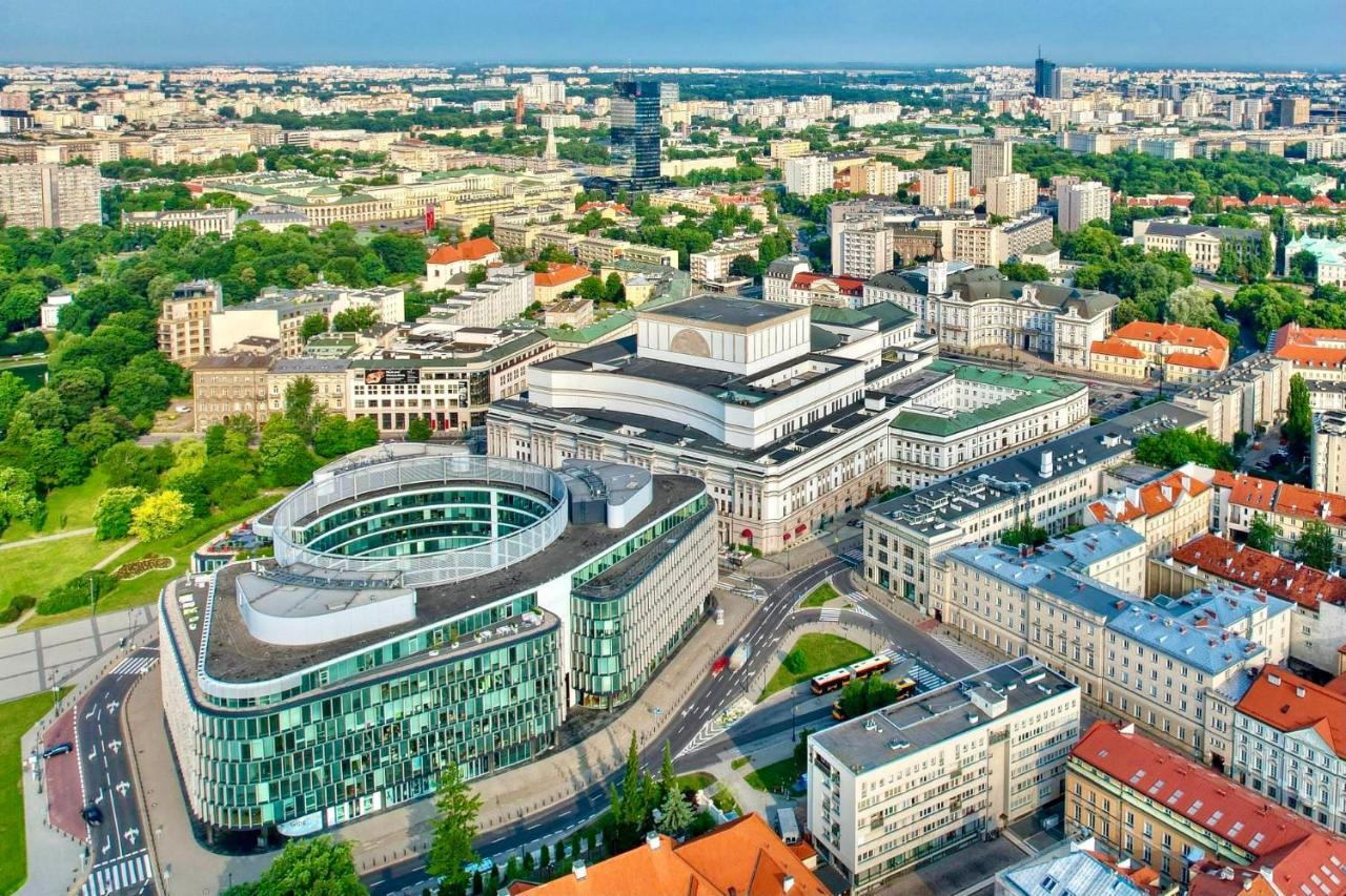 Metro Wifi 300mbs 65'tv Netflix Hbo Appletv+ Warschau