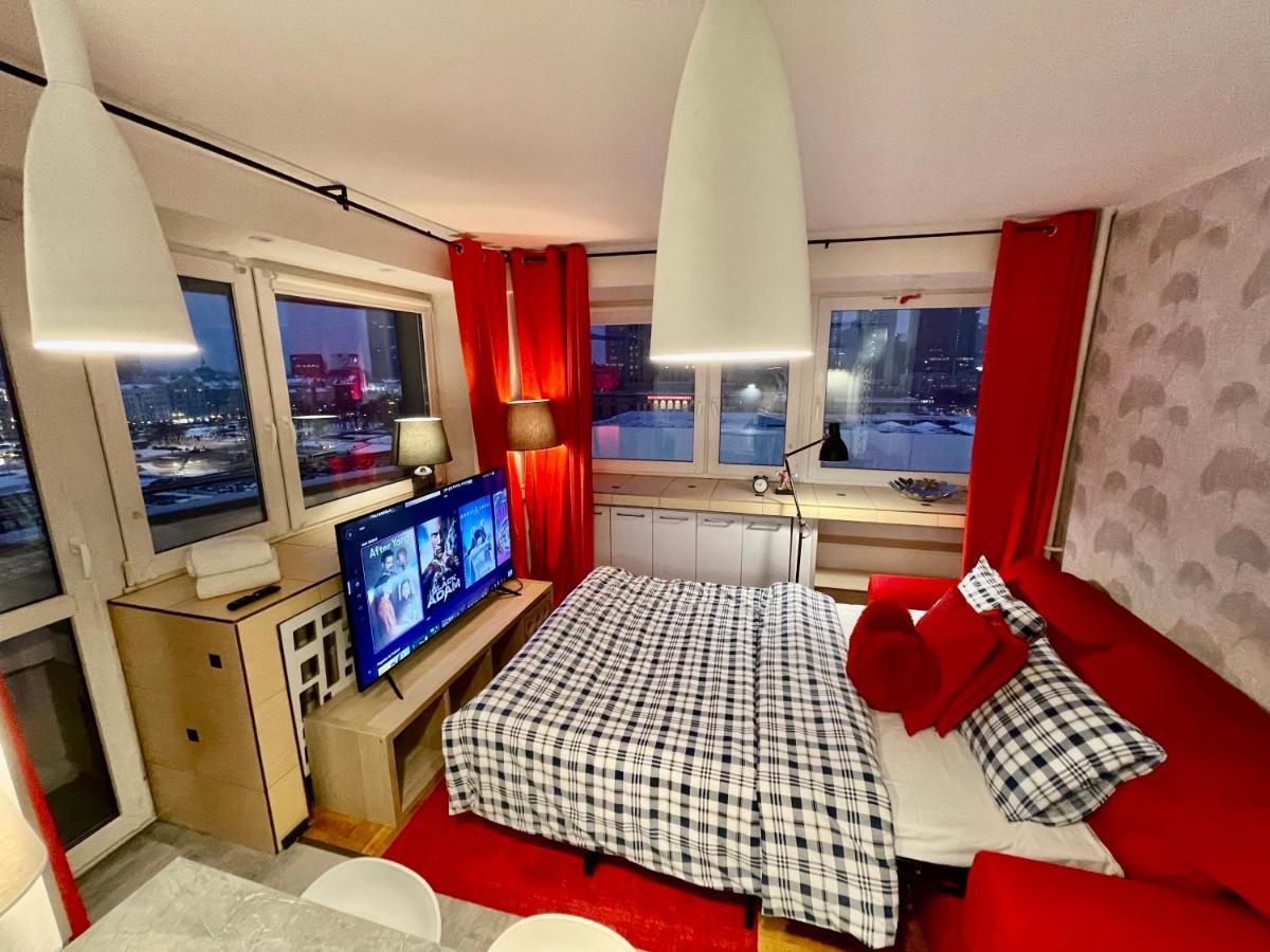 Metro Wifi 300mbs 65'tv Netflix Hbo Appletv+ Leilighet