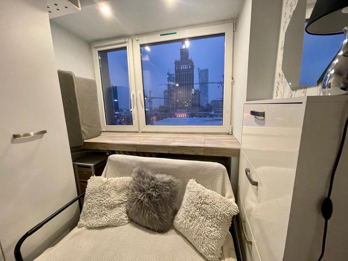 Appartement Metro Wifi 300mbs 65'tv Netflix Hbo Appletv+ Warschau